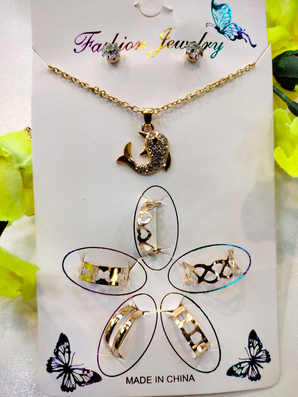 Jewelry Set Dolphin Golden