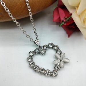 Flower heart pendant for women and girls
