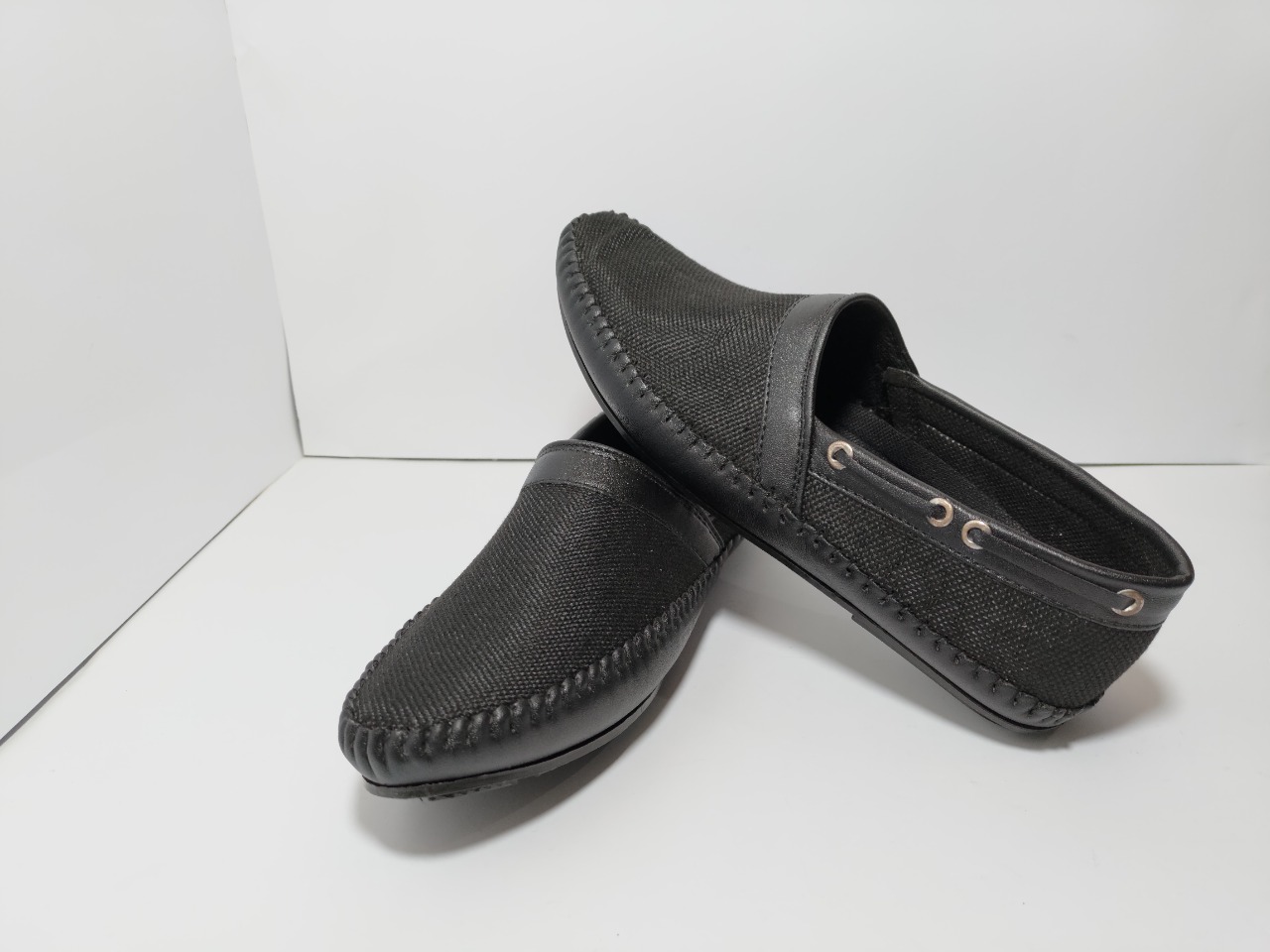 Luxury Men Velvet Loafer Shoes Unique Italian Design Black Color