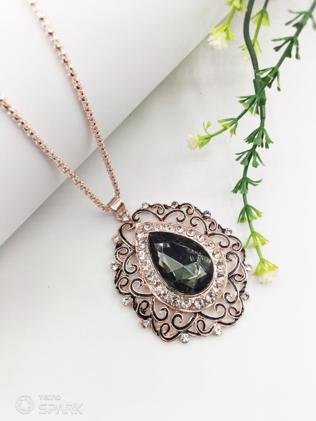 Golden Black Pearl Pendant For Women Crystal Jewelry Charm Statement Chain Necklaces
