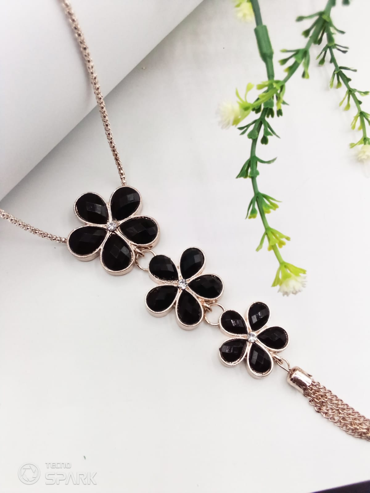 Golden Black Flowers Pendant For Women Crystal Jewelry Charm Statement Chain Necklaces