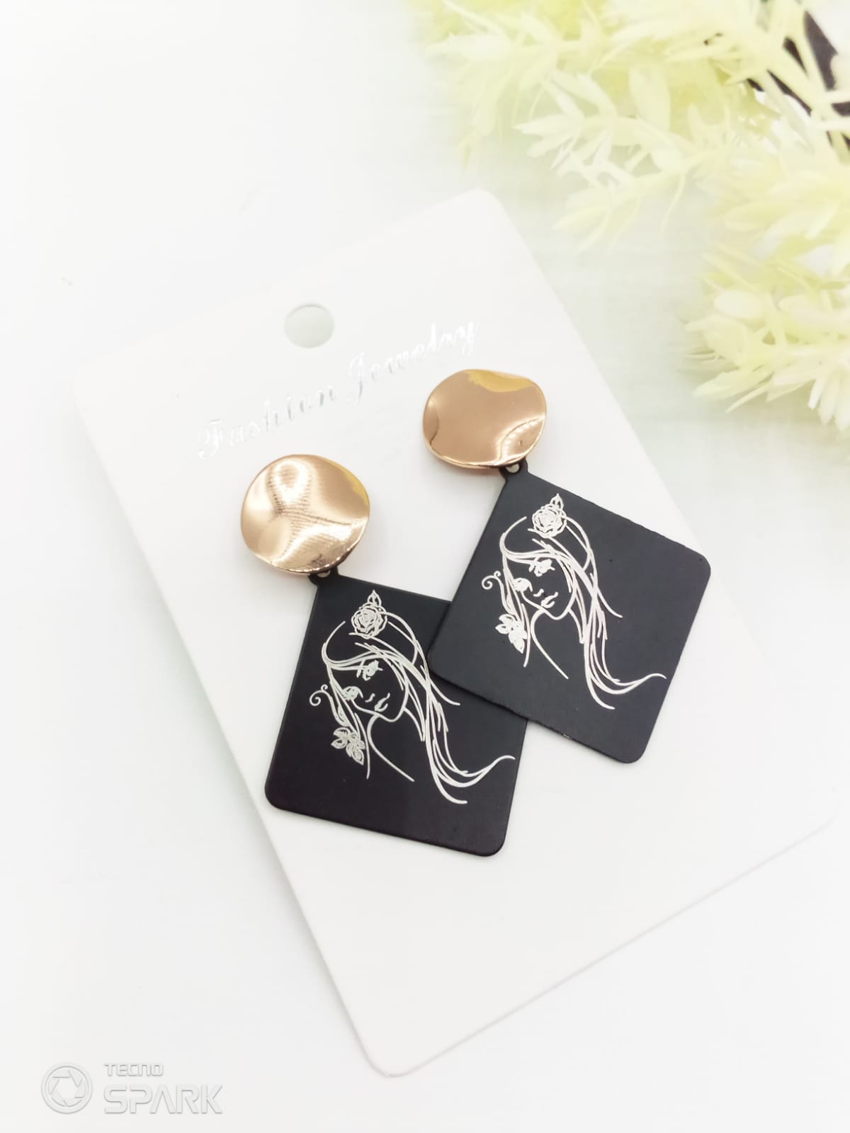 Beauty Head portrait Printed Fashion Drop Earring For Women