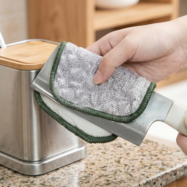4Pcs Double-Side Dishwashing Sponge & Scrubbing Cloths - Image 4