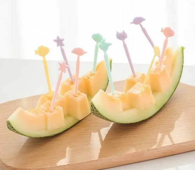 Plastic Cartoon Fruit Forks Set - Image 4