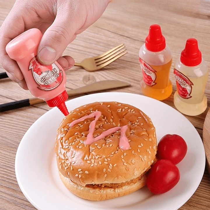 Pack Of 4 Plastic Sauce Bottles - Image 2