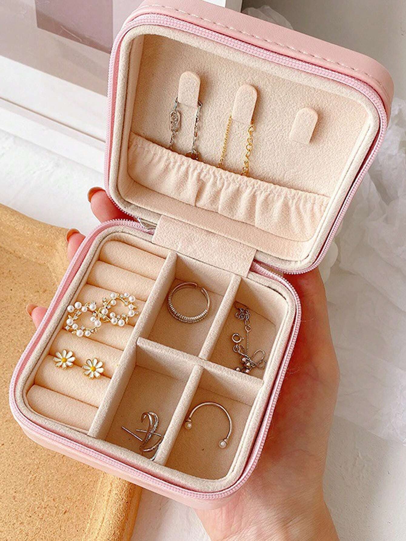 Leather Jewelry Storage Box & Cosmetics Organizer (Random Color) - Image 4