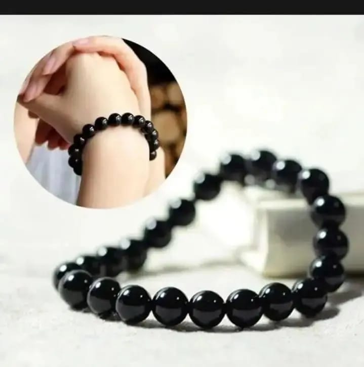 Black Pearl Beaded Bracelet For Men And Women - Stylish Unisex Accessory Crafted With Alloy And Decorative Beads In A Free Size Design - Image 3