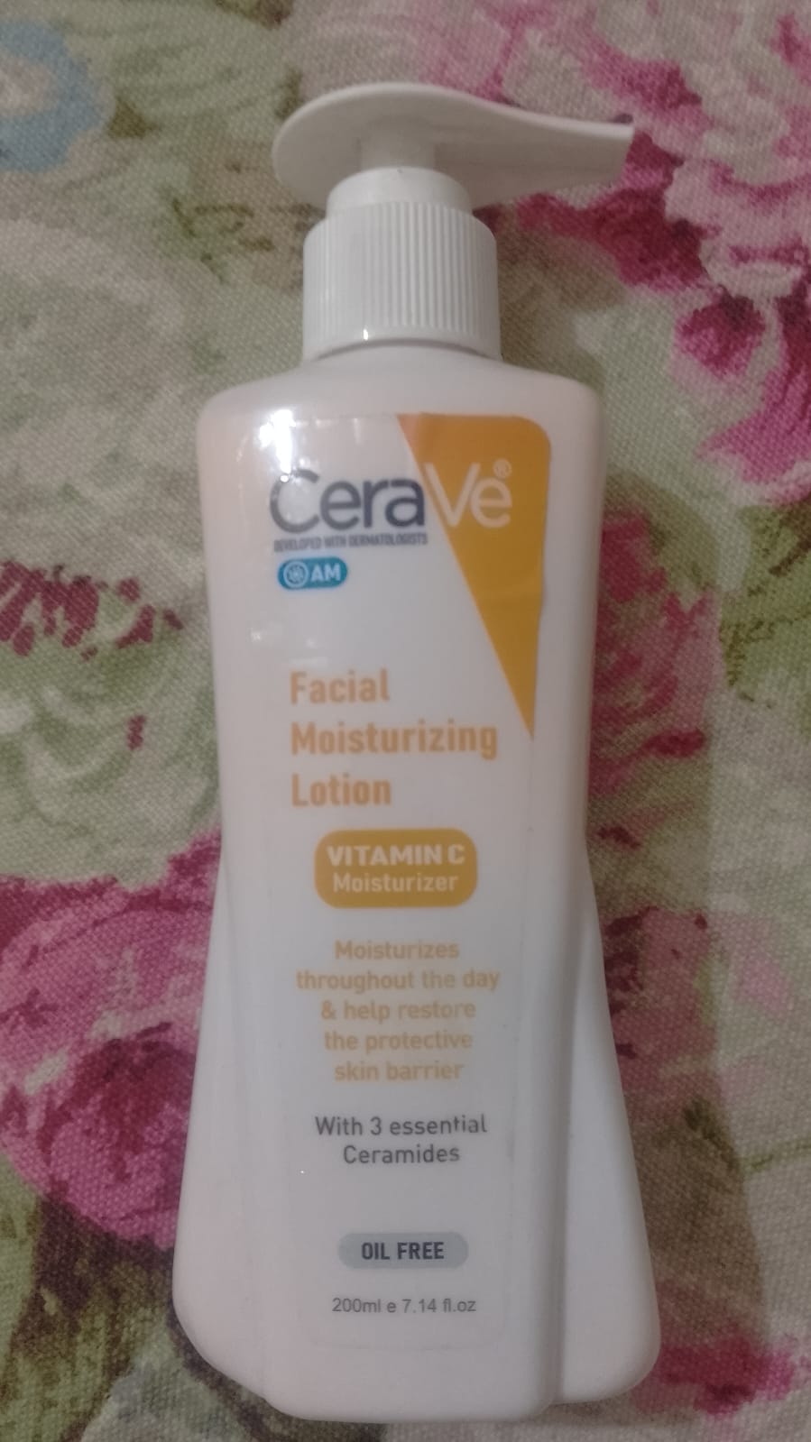 CeraVe Facial Moisturizing Lotion – Hydrating & Gentle for All Skin Types, 200ml - Image 2