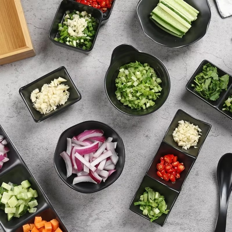 3-Compartment Dipping Sauce Dish – BPA-Free Plastic Condiment Server for Hot Pot, Sushi, Appetizers – Microwave & Dishwasher Safe (Random Color) - Image 4