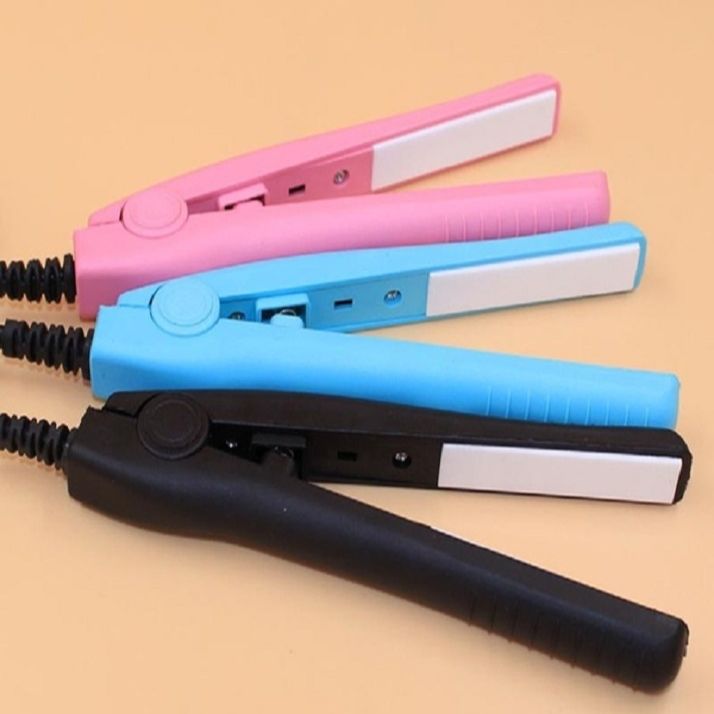 Mini Portable Hair Straightner (without box) - Mini Hair Straightener and Styling Iron - Dual Voltage Portable Hair Tool - Image 2